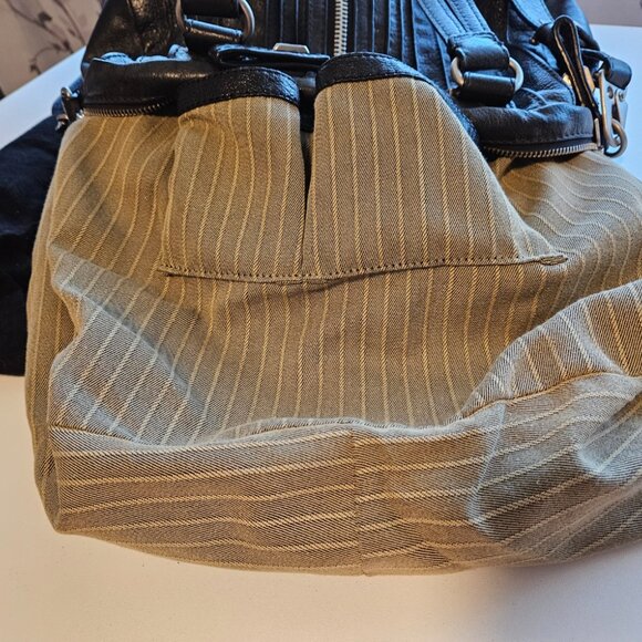 Tulah Ray Large Black Shoulder Bag - Picture 5 of 15